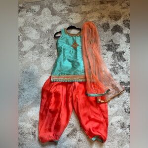 Punjabi suit